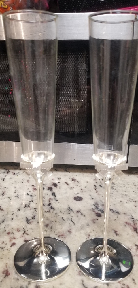 Kate spade Lennox crystal champagne flutes